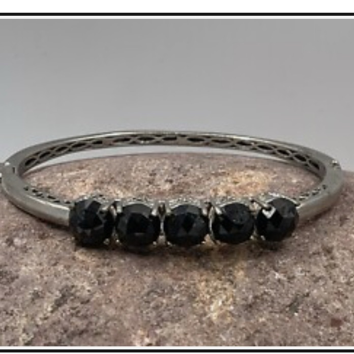 Karis Silver Tone Black Stone Onyx Bangle Cuff Tennis Bracelet 45$